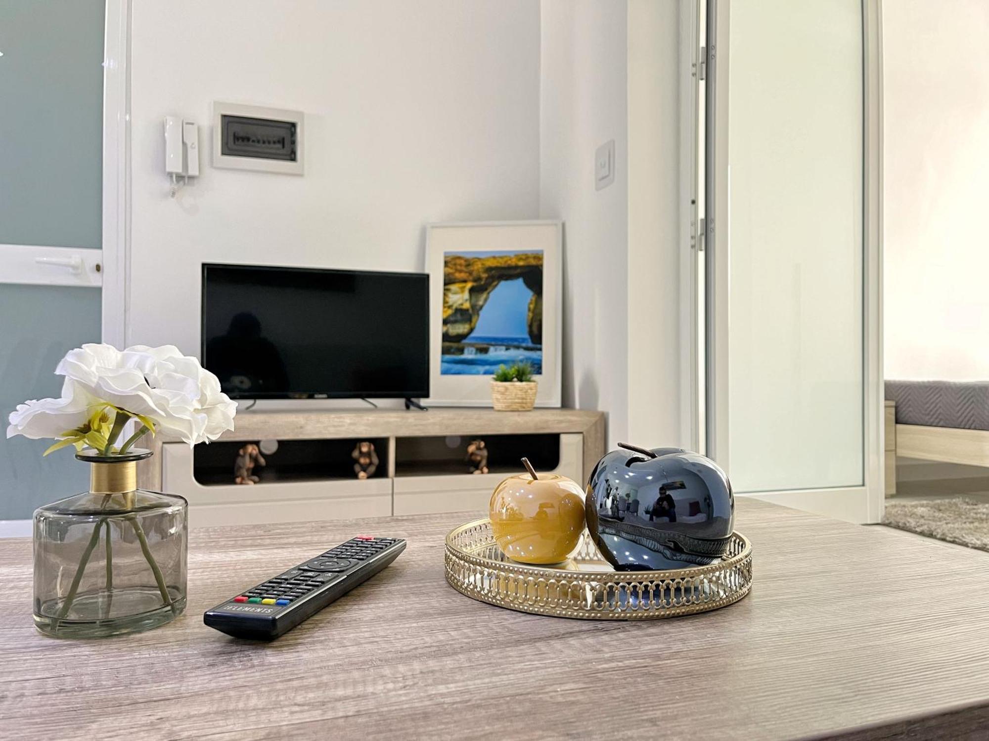 Marina Apartments Msida Esterno foto