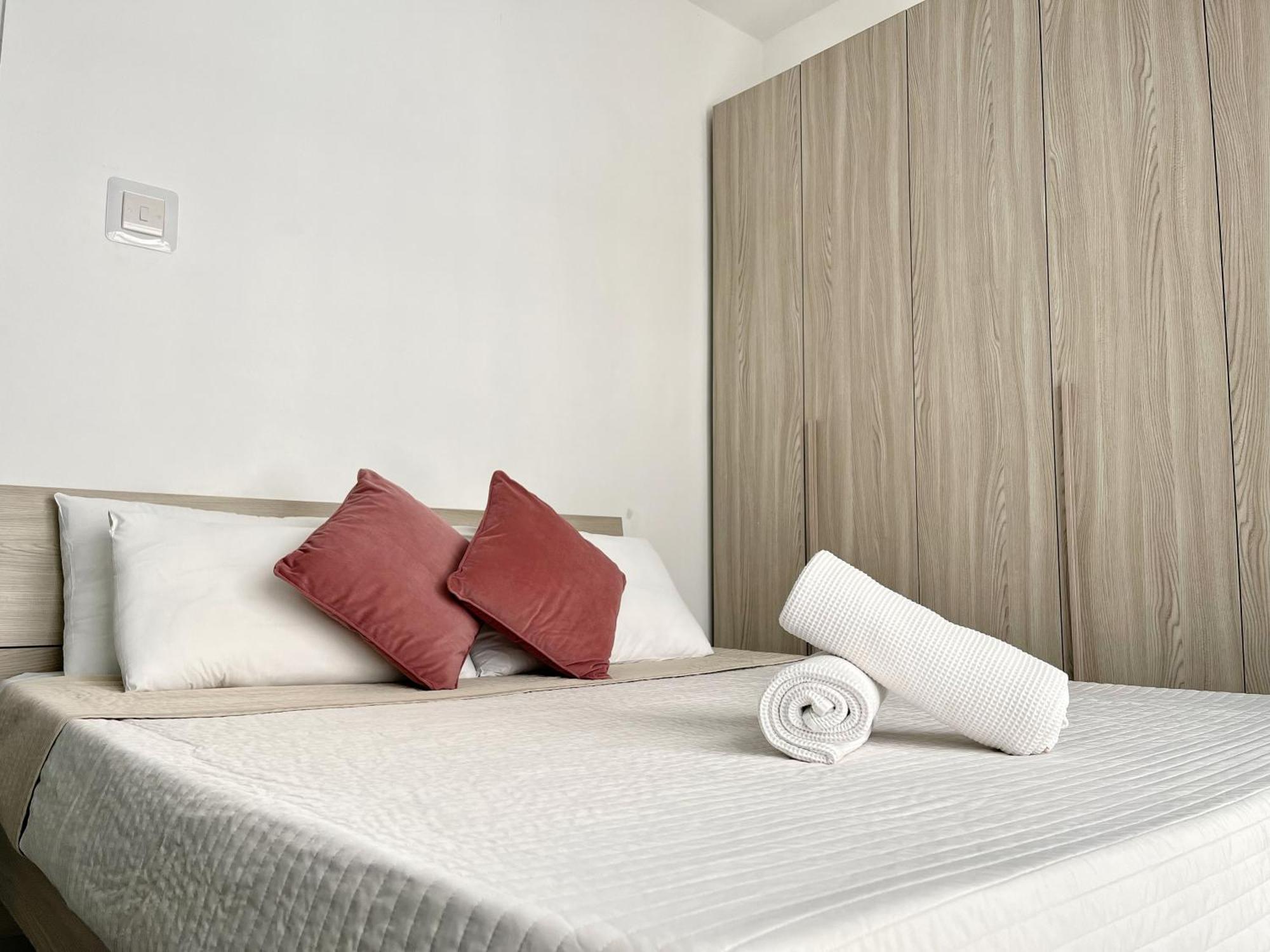 Marina Apartments Msida Esterno foto