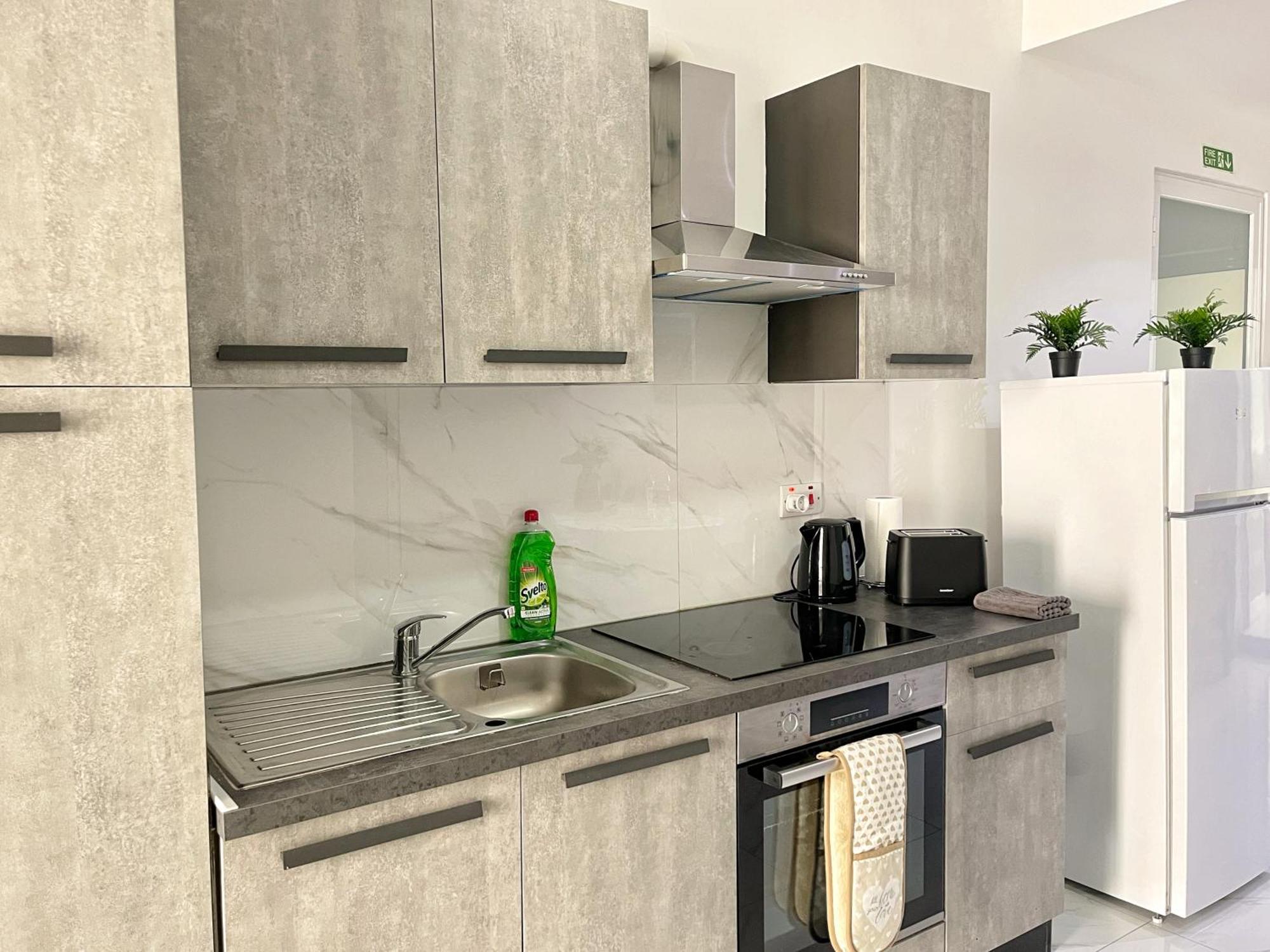 Marina Apartments Msida Esterno foto