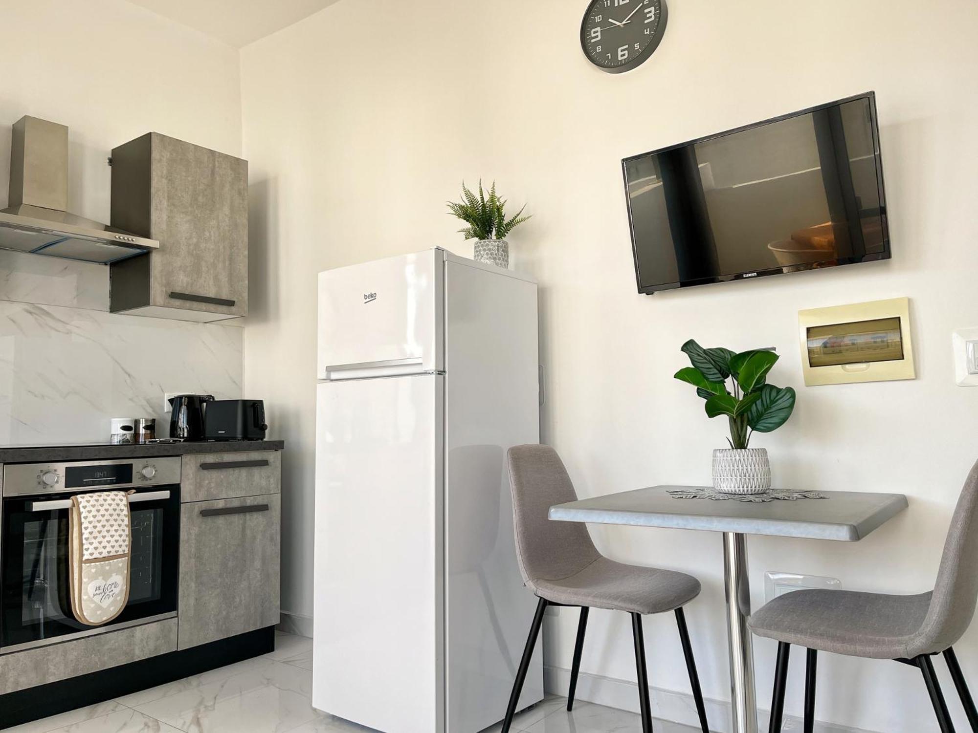 Marina Apartments Msida Esterno foto